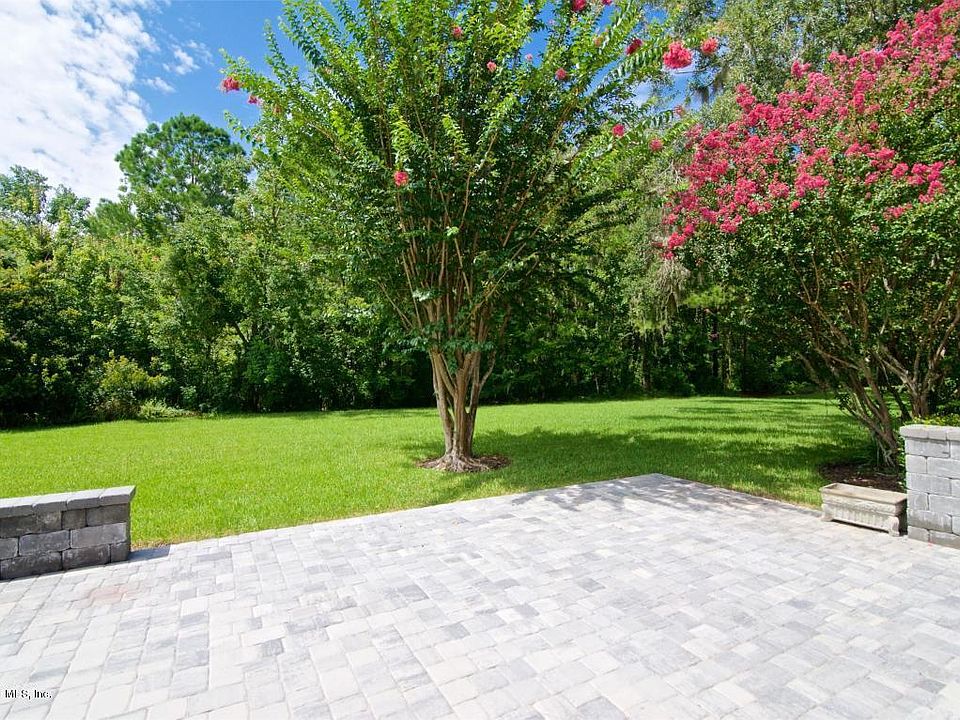 1st image of 119 Muirfield Dr