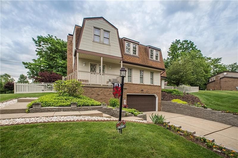 1st image of 2871 Abbey Ln