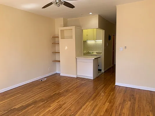 Rented by Limestone Realty Bklyn, LLC | media 9