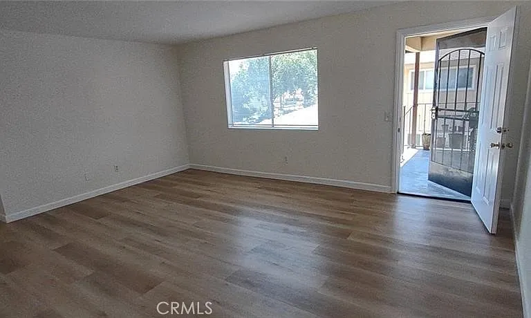 3890 N Lugo Ave — Photo 2