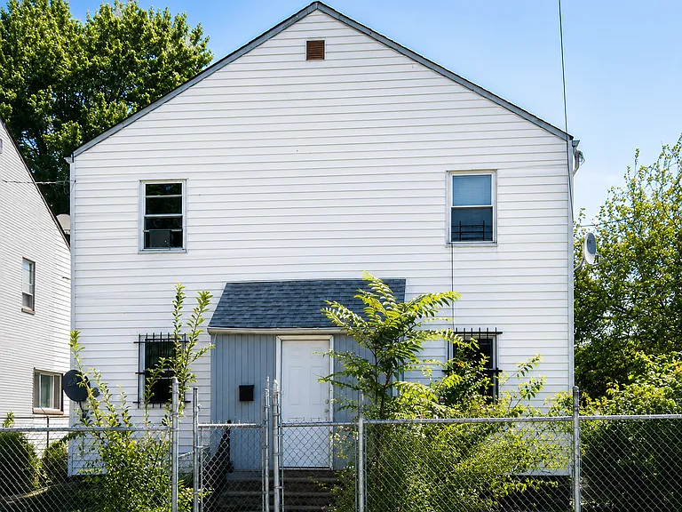72 Ludlow St #1R — Photo 1