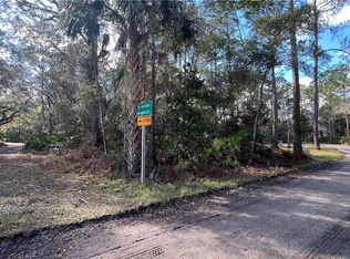 7932 W Hawthorne Pl, Homosassa, FL 34448