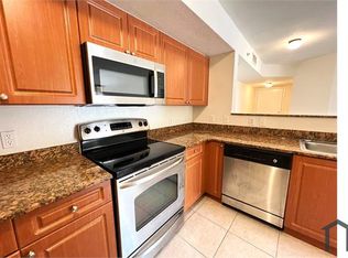 13820 NE 3rd Ct APT 207, North Miami, FL 33161