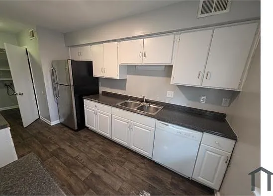 9124 Black Heath Cir #B — Photo 1