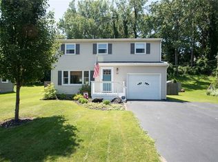 181 Eaton Rd, Rochester, NY 14617