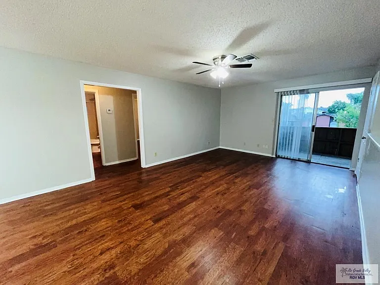 2805 Treasure Hills Blvd #1 — Photo 6