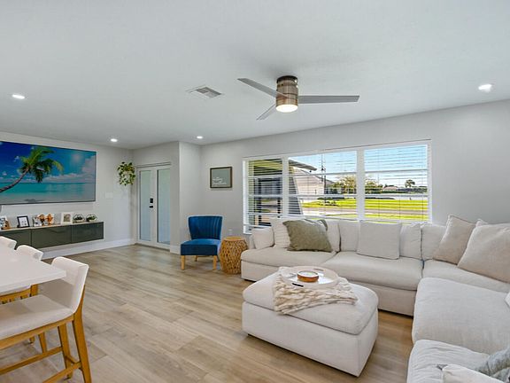 5th image of 18061 Royal Hammock Blvd