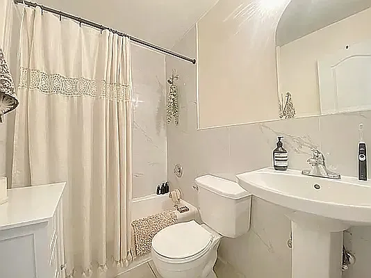 72 Maspeth Ave #3 — Photo 12