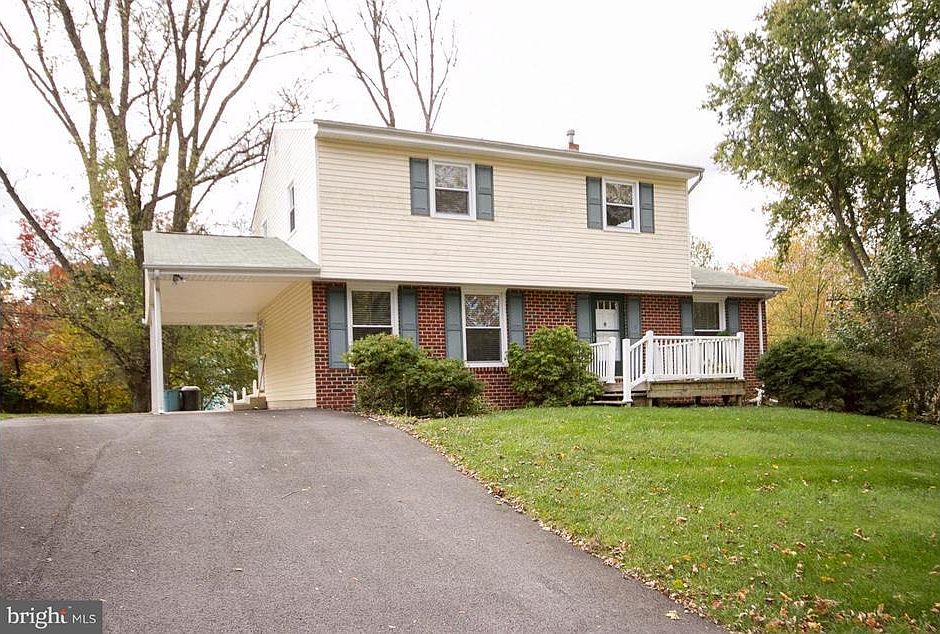 1st image of 705 Bernadette Dr