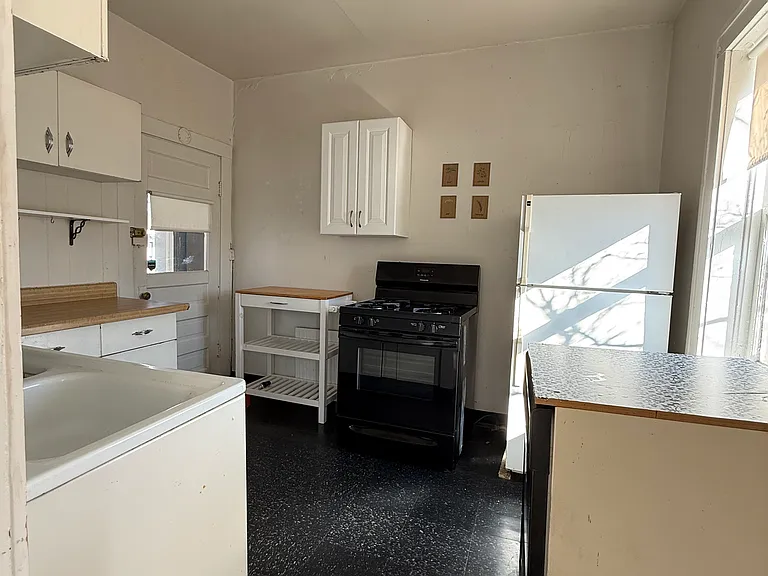 1814 N Shartel Ave #2 — Photo 16