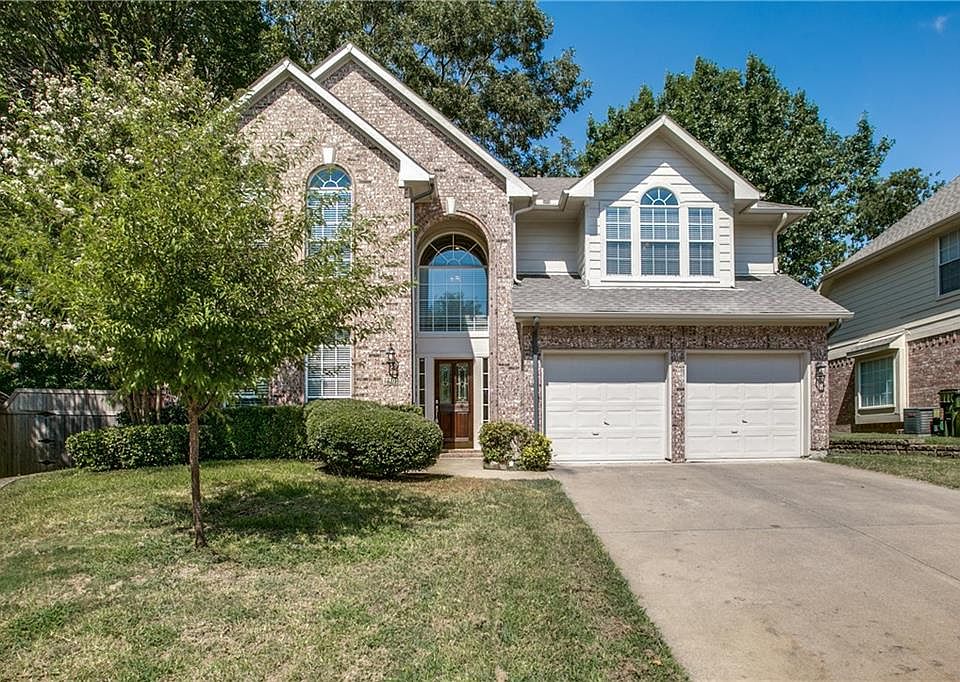 1st image of 2801 Oleander Dr