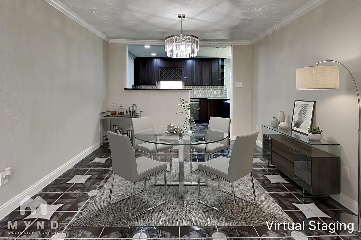 3 bed, 1.5 bath, 1882 sqft, $2,095 — Photo 3