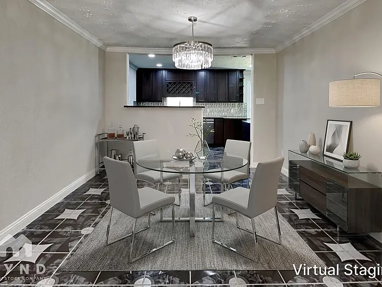 101 Live Oak St — Photo 3