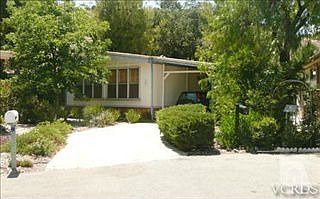 1st image of 4 Sherwood Dr