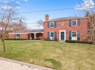 2 Cherokee Pl, Pittsburgh, PA