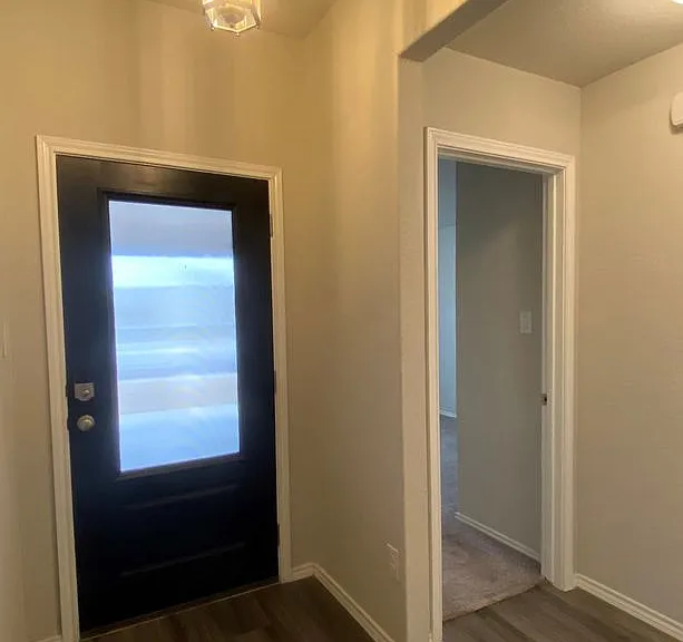 10410 Waverunner — Photo 3