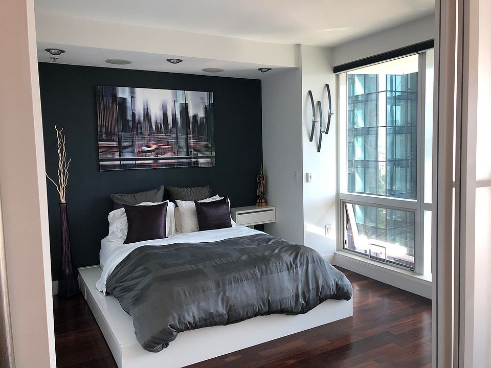1st image of 77 Hudson St APT 1804