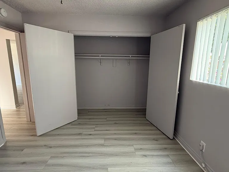 135 E Wakefield Ave #1 — Photo 8
