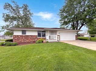 203 W Summit St, Gifford, IL 61847