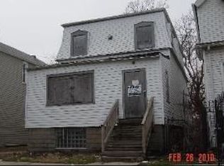 5754 S La Salle St, Chicago, IL 60621