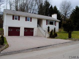 417 Woodmont Rd, Johnstown, PA 15905