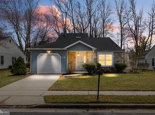 19 Kelly Dr, Deptford, NJ 08096
