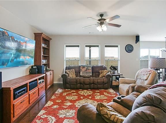 4th image of 217 Long Hill Drive
