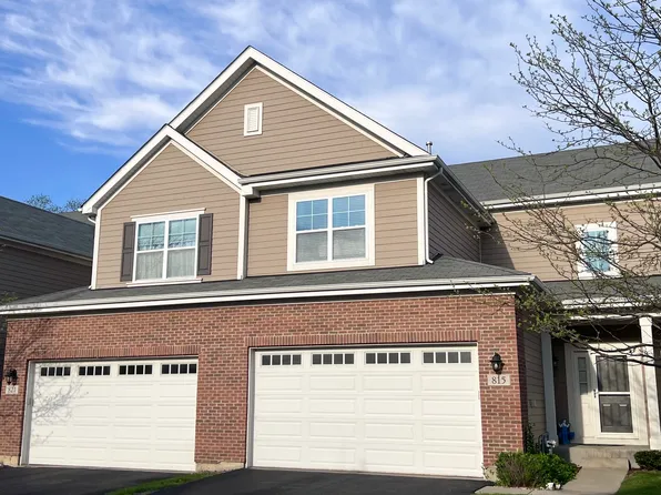 815 N Winchester Dr, Palatine, IL 60067
