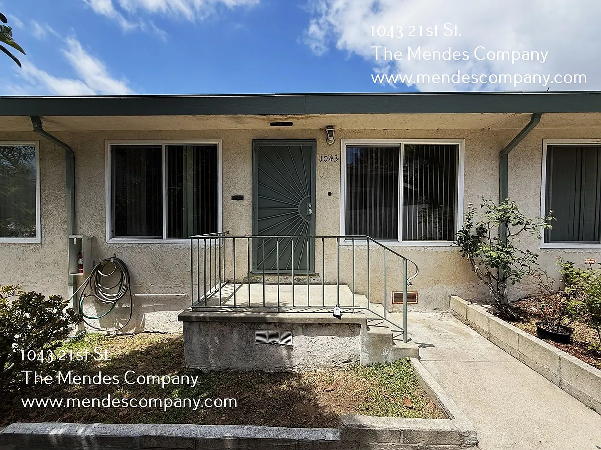 Building Photo - 1043 21st St