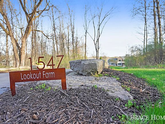 4th image of 1547 Lookout Farm Dr NE