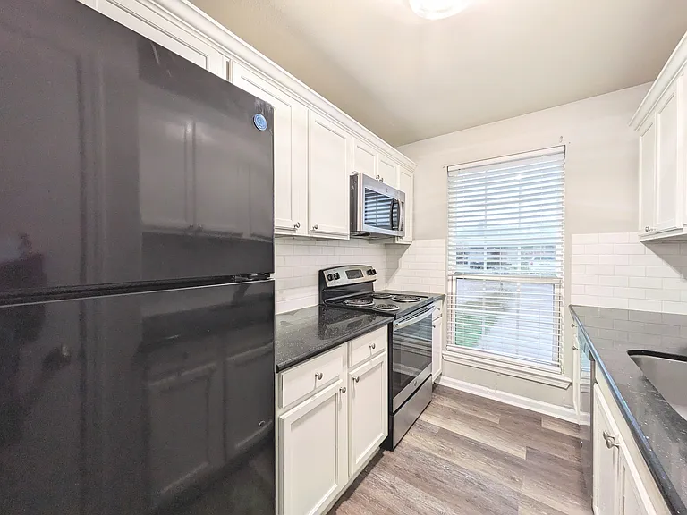 8054-56 Skysail Ave #8054 — Photo 1