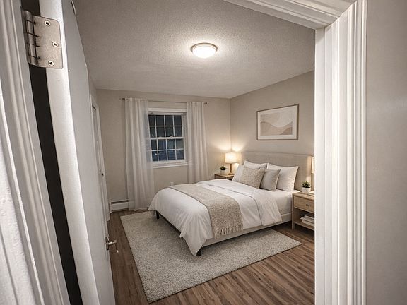 3rd image of 509 Burnside Ave