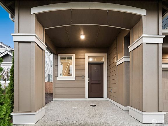 2nd image of 15266 198th AVE Ct E