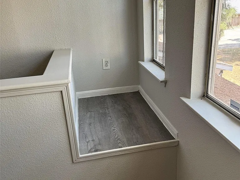 7402 Alabonson Rd — Photo 19