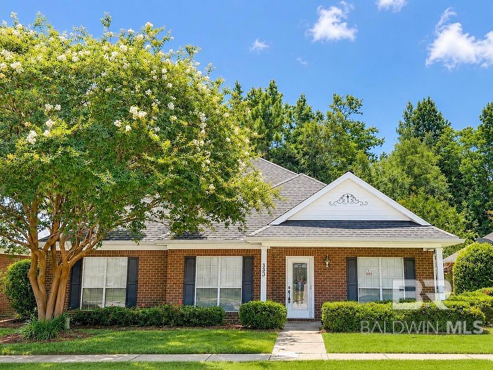 1st image of 303 Savannah Cir