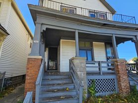 2945-2947 N. 8th St. (Ace Property)
