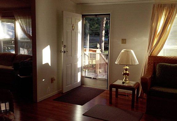 5th image of 163 Mulberry Ln