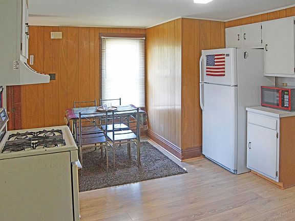 5th image of 114-116 E High St
