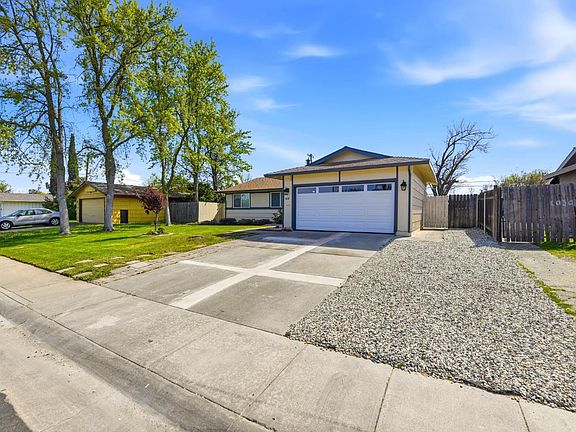 3rd image of 7019 Uranus Pkwy