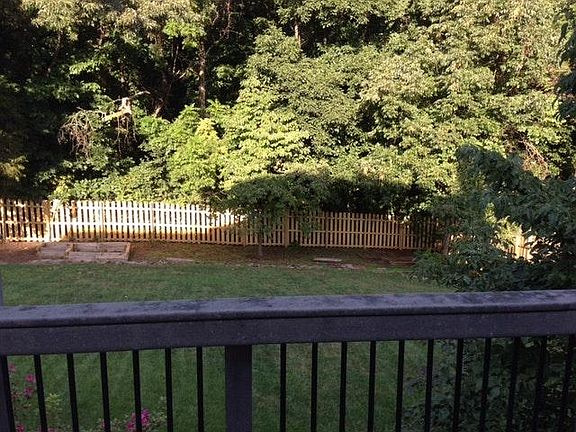5th image of 1828 Scenic Valley Ln