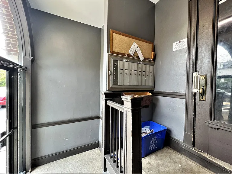 269 Huron Ave #14 — Photo 17