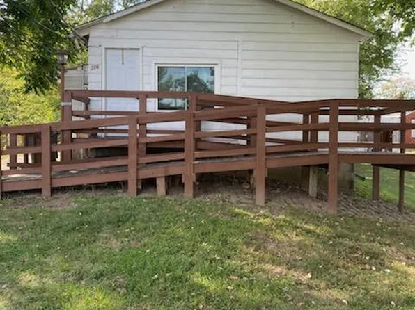 306 Hancock St, Seymour, IN 47274