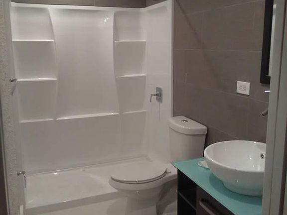 2nd Bathroom Stand up shower