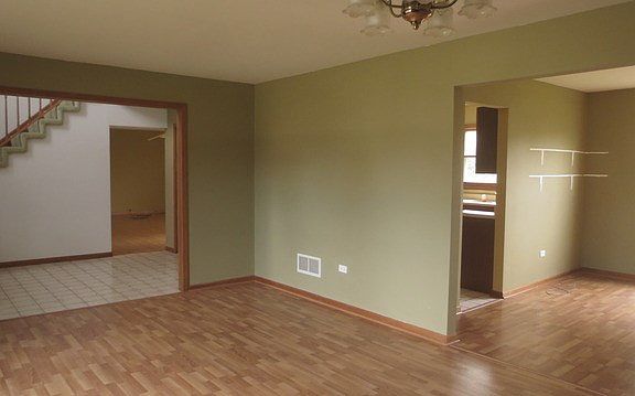 5th image of 1281 Darlington Ct