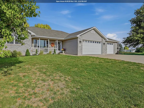 418 Coniston Cir, Sergeant Bluff, IA 51054