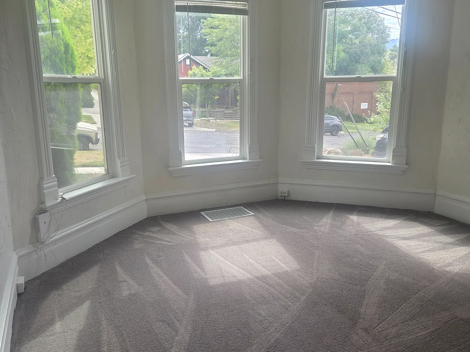 1 bed, 800 sqft, $1,400 — Photo 2