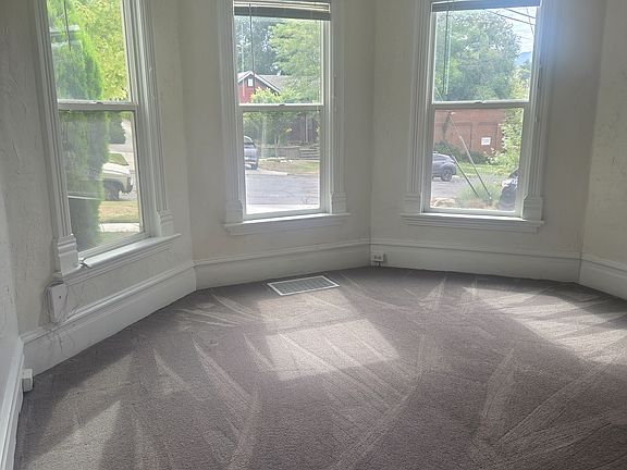 2nd image of 173 N K St #2