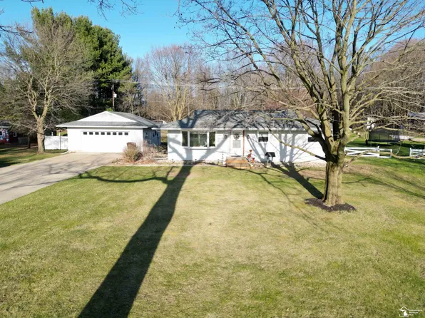 15900 Fifteen Mile Rd, Marshall, MI 49068