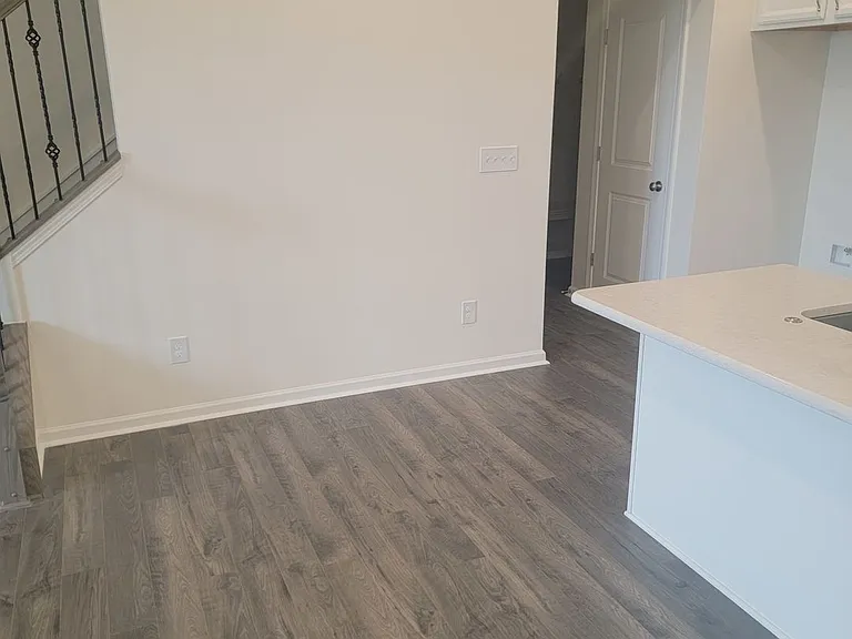 5841 Waterfall Pl — Photo 28