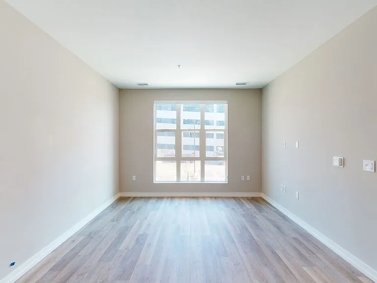 The George Apartments — Photo 58